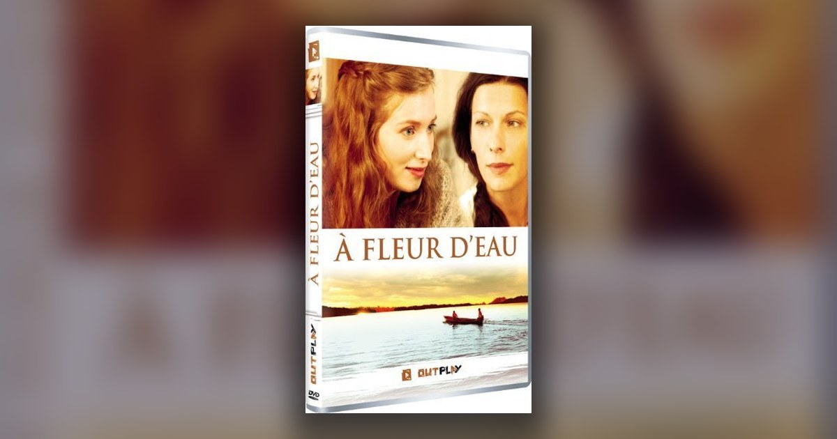 A fleur d'eau (Frauensee) film lesbien allemand de Zoltan Paul avec Nele Rosetz et Therese Hamer au bord d'un lac